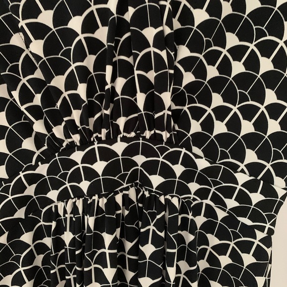 Amy Matto Dress - Picture 7 of 12